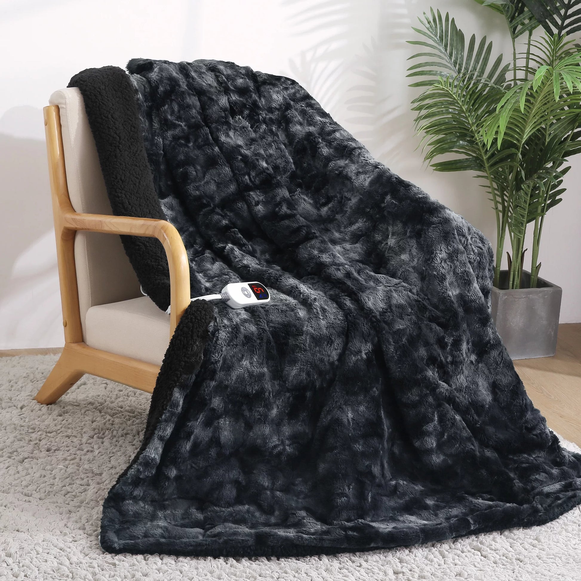 CozyWave Heated throw blanket 