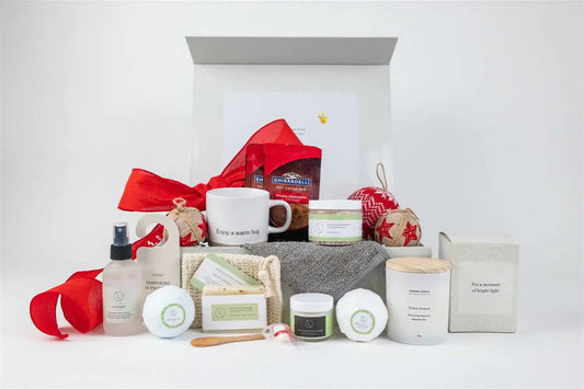 Holiday Cheer Gift Basket